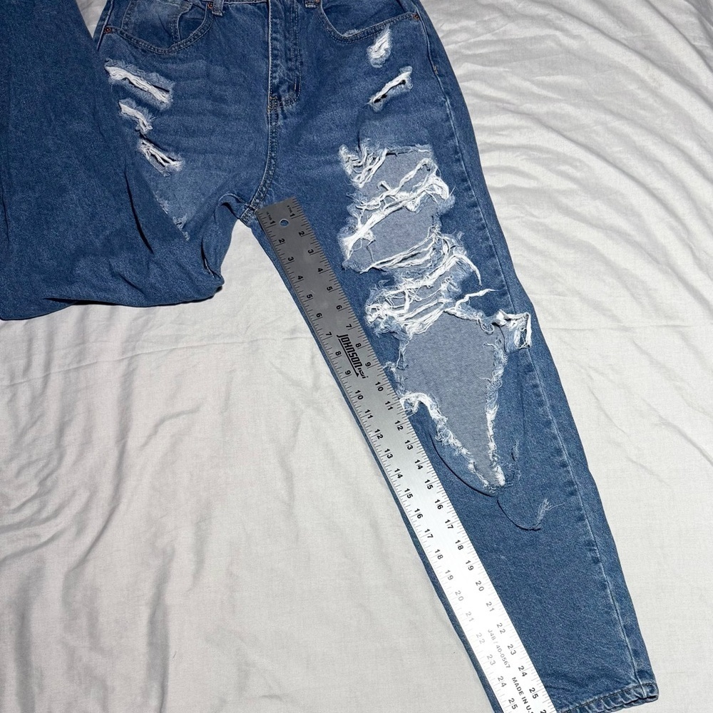Wax Jean Collection Super Distressed High Rise Y2K Style Size M - Picture 8 of 16
